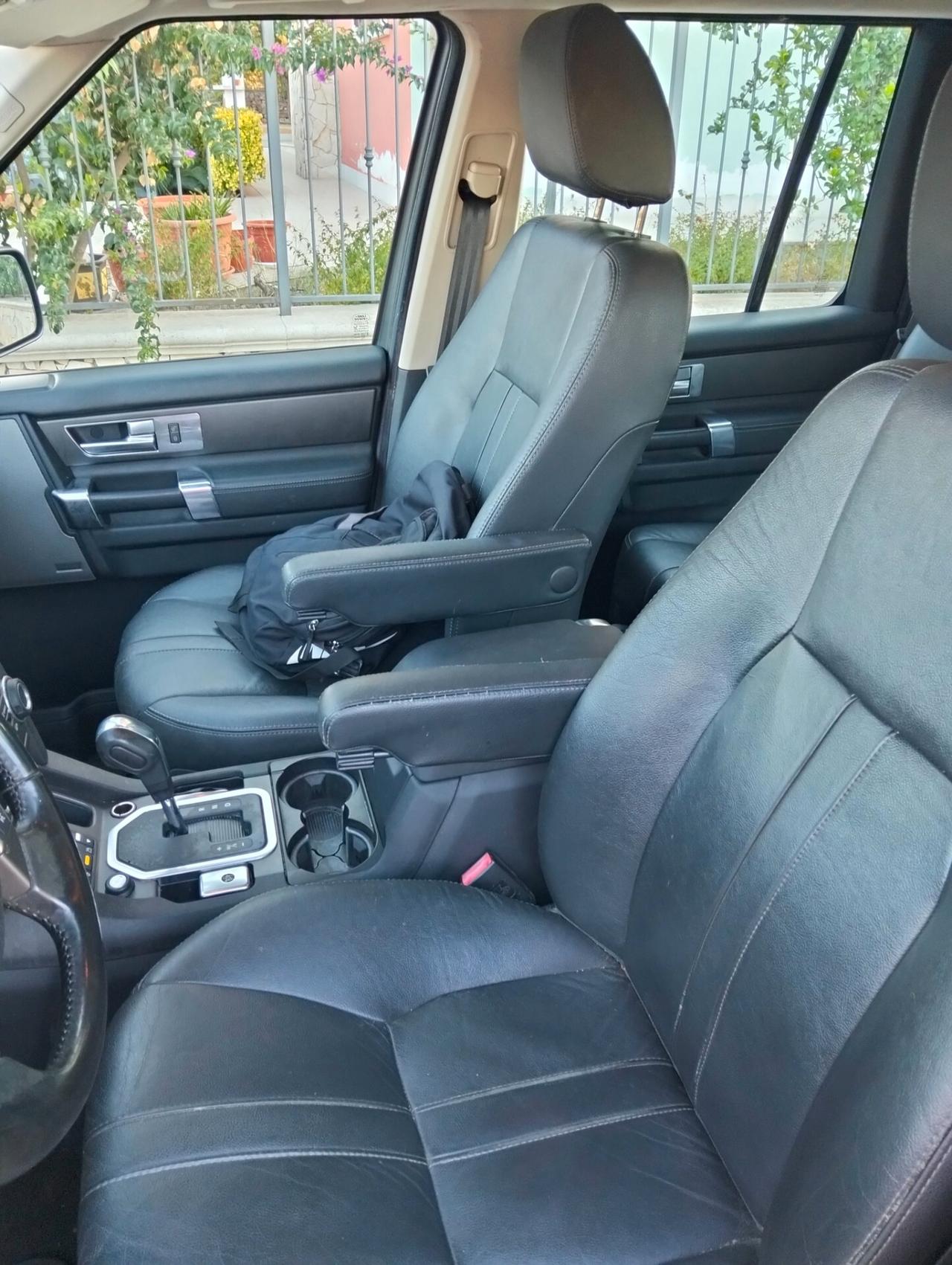 Land Rover Discovery 4 3.0 SDV6 245CV HSE