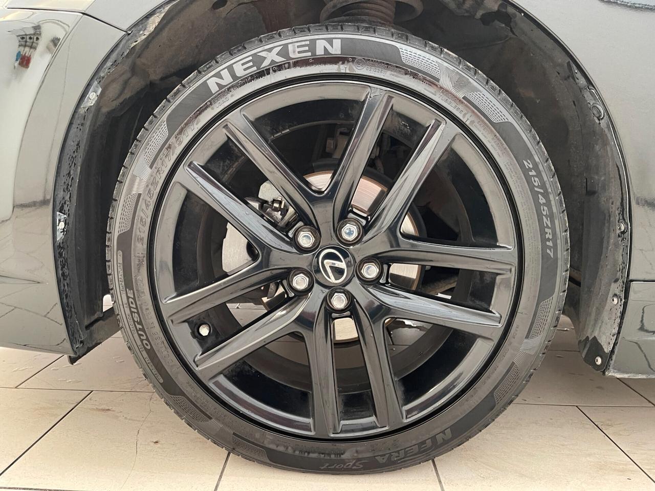 Lexus CT 200h Sport Black Street 1.8 hybrid-Ok Neop-LEGGI SOTTO