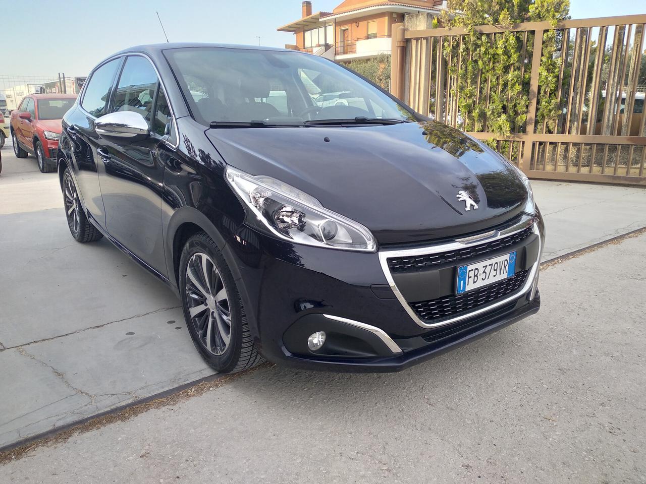 Peugeot 208 BlueHDi 75 5 porte Allure