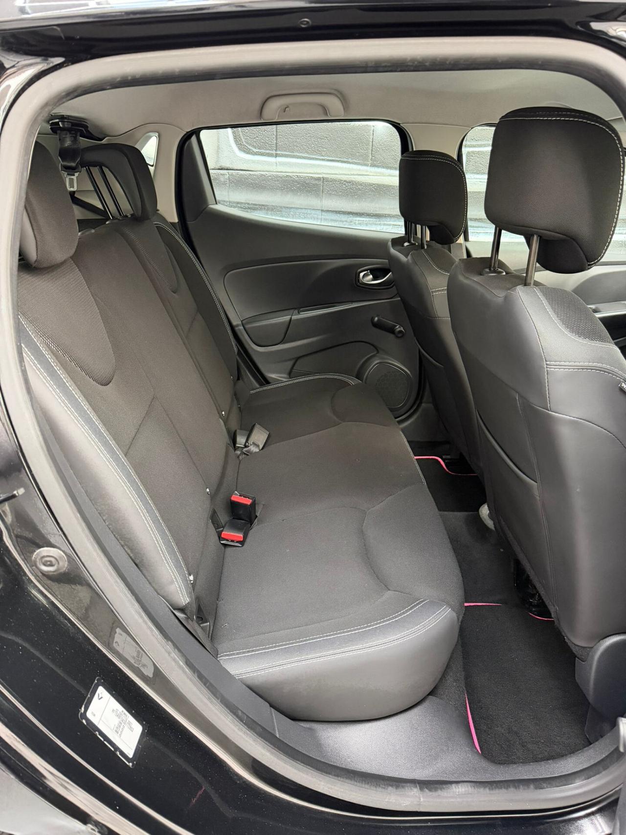 Renault Clio dCi 8V 75 CV Start&Stop 5 porte Energy Intens