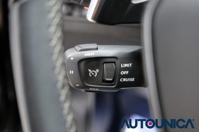 PEUGEOT 3008 HYBRID 300 E-EAT8 ALLURE PACK FULL LED