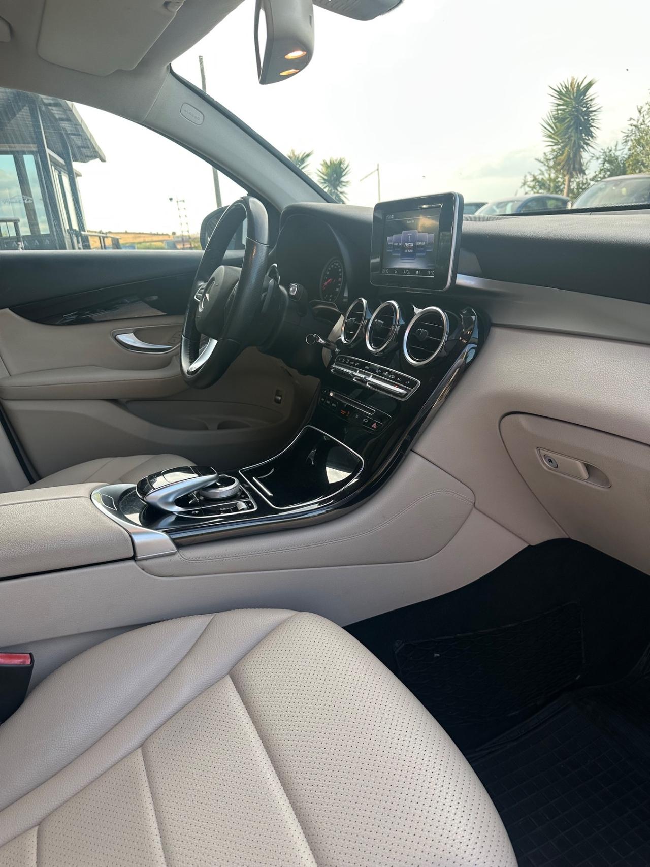 Mercedes-benz GLC 220 d 4Matic Premium