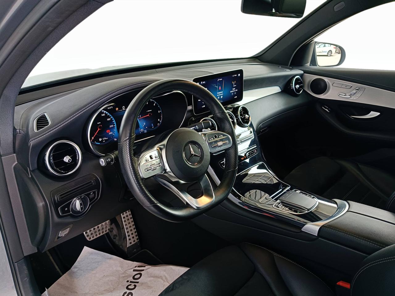 Mercedes-Benz GLC Coupe - C253 2019 - GLC Coupe 220 d Night edition Plus 4matic auto