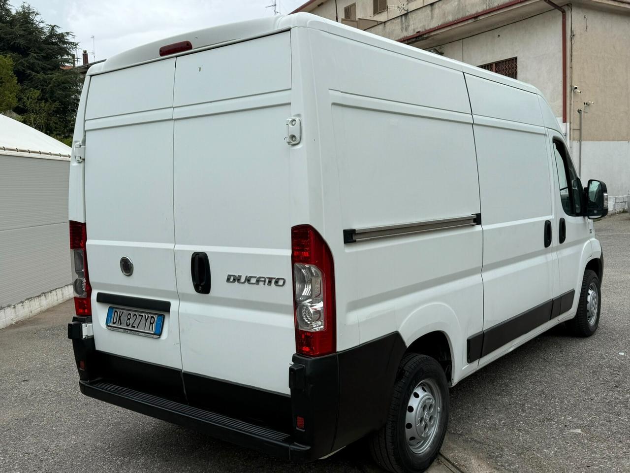 Fiat Ducato 33 2.2 MJT 120 cv TETTO ALTO