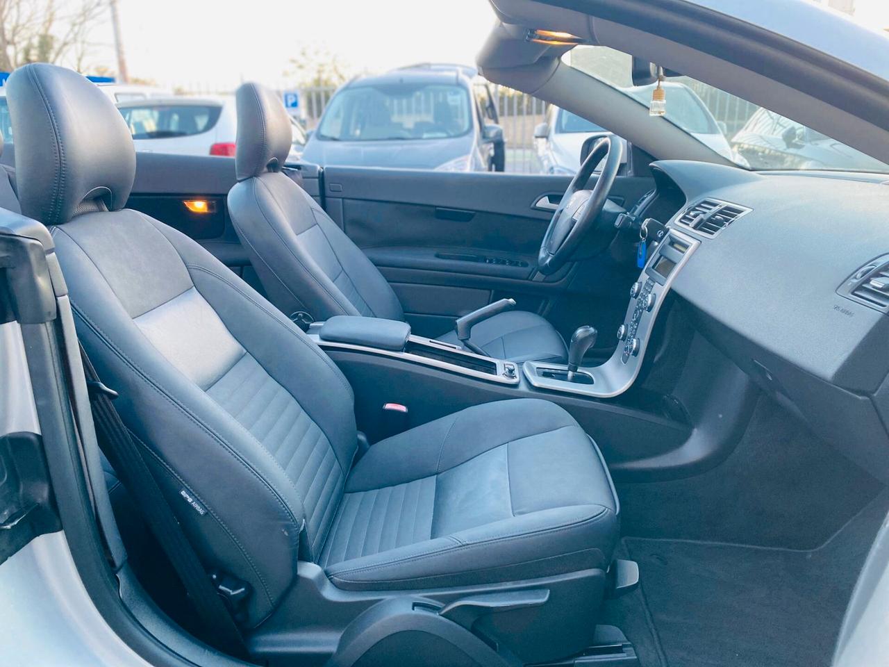 Volvo C70 2.0 D Summum