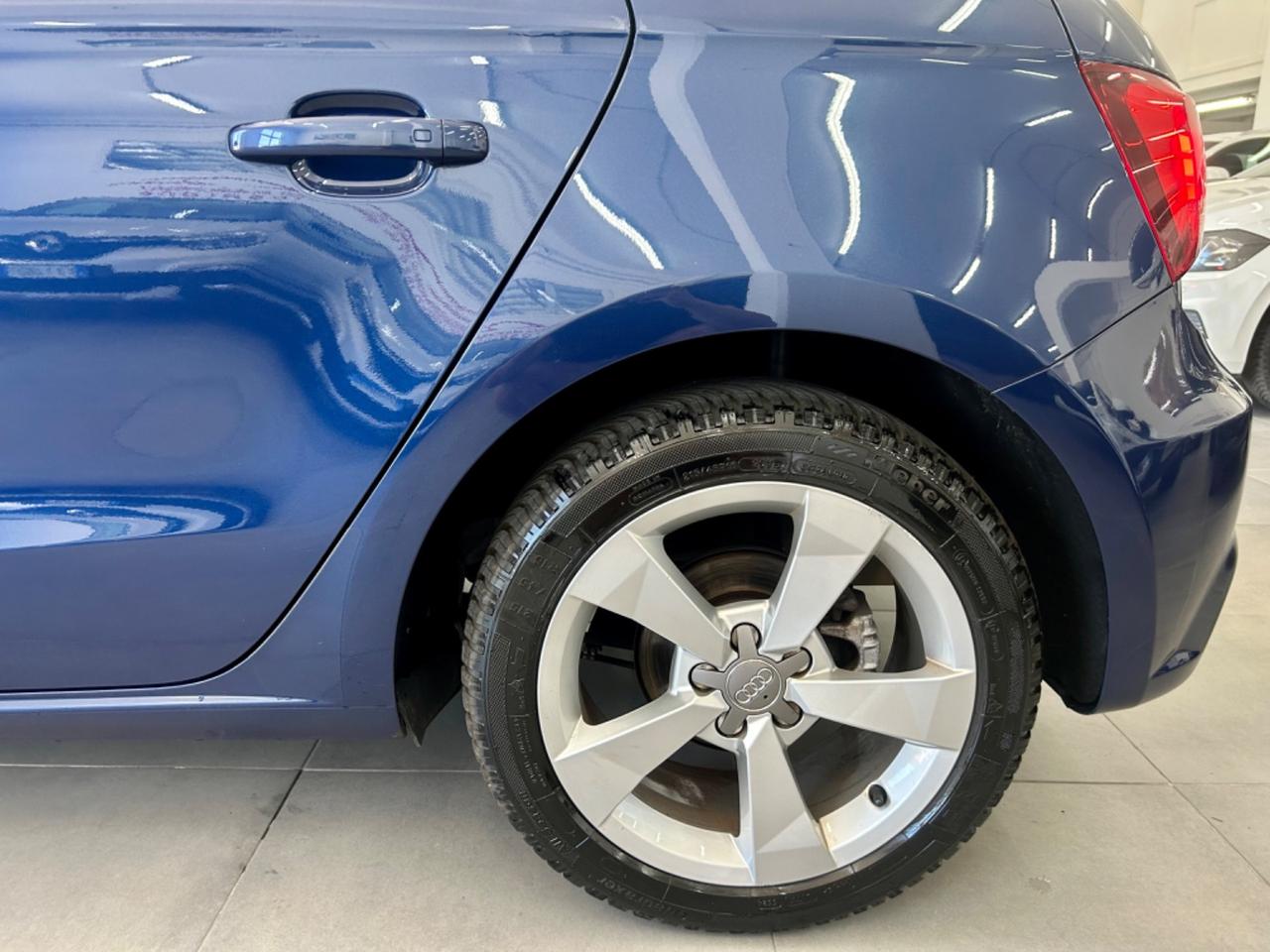 Audi A1 1.0 TFSI ultra Sport FINANZIABILE