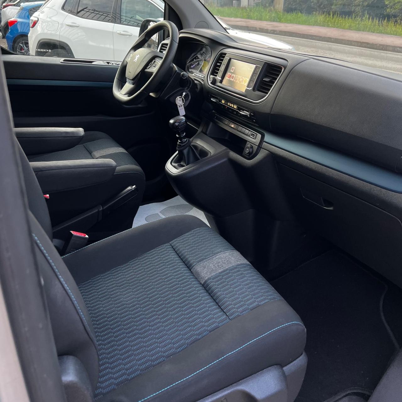 Peugeot Traveller 1.5 DIESEL 120 CV furgone 8 posti allestimento allure, UNICO PROPRIETARIO 06/2019