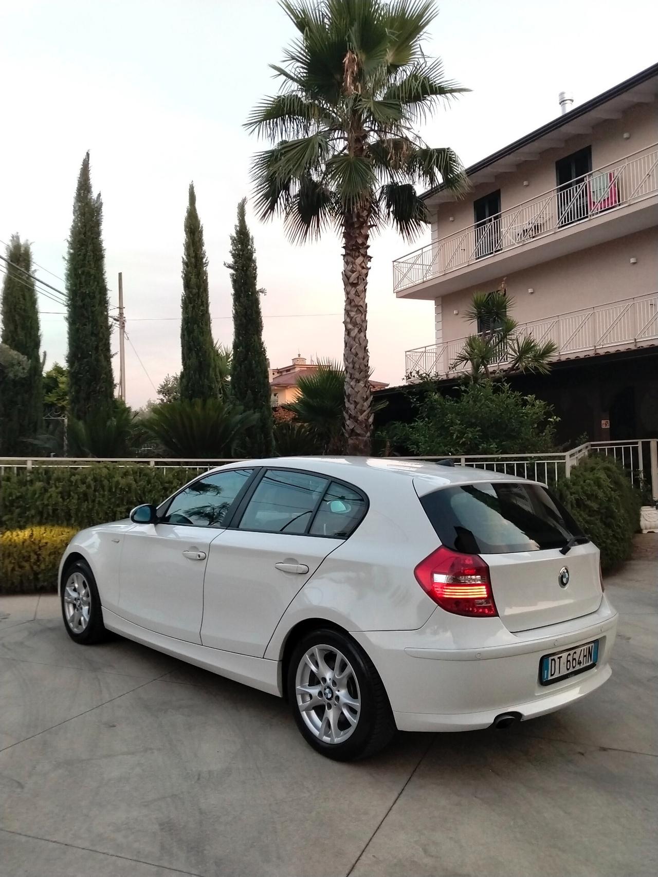 Bmw 120 120d cat 5 porte Futura DPF