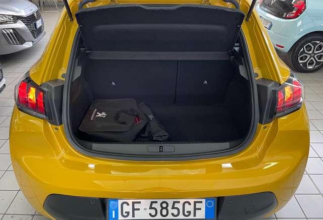 Peugeot 208 e Active 100kW 136CV