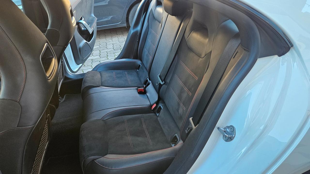 Mercedes-benz CLA 200 Coupe Premium AMG auto 163CV NAVY-CAM-SED.RISC