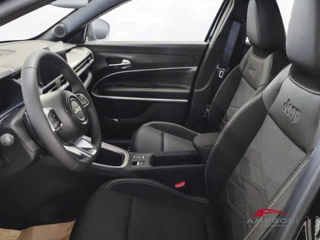 JEEP Avenger E-Hybrid Summit