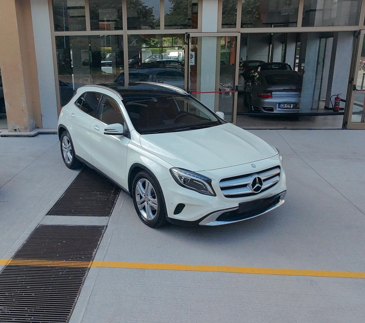 Mercedes-benz GLA 220 d Automatic 4Matic Enduro Activity