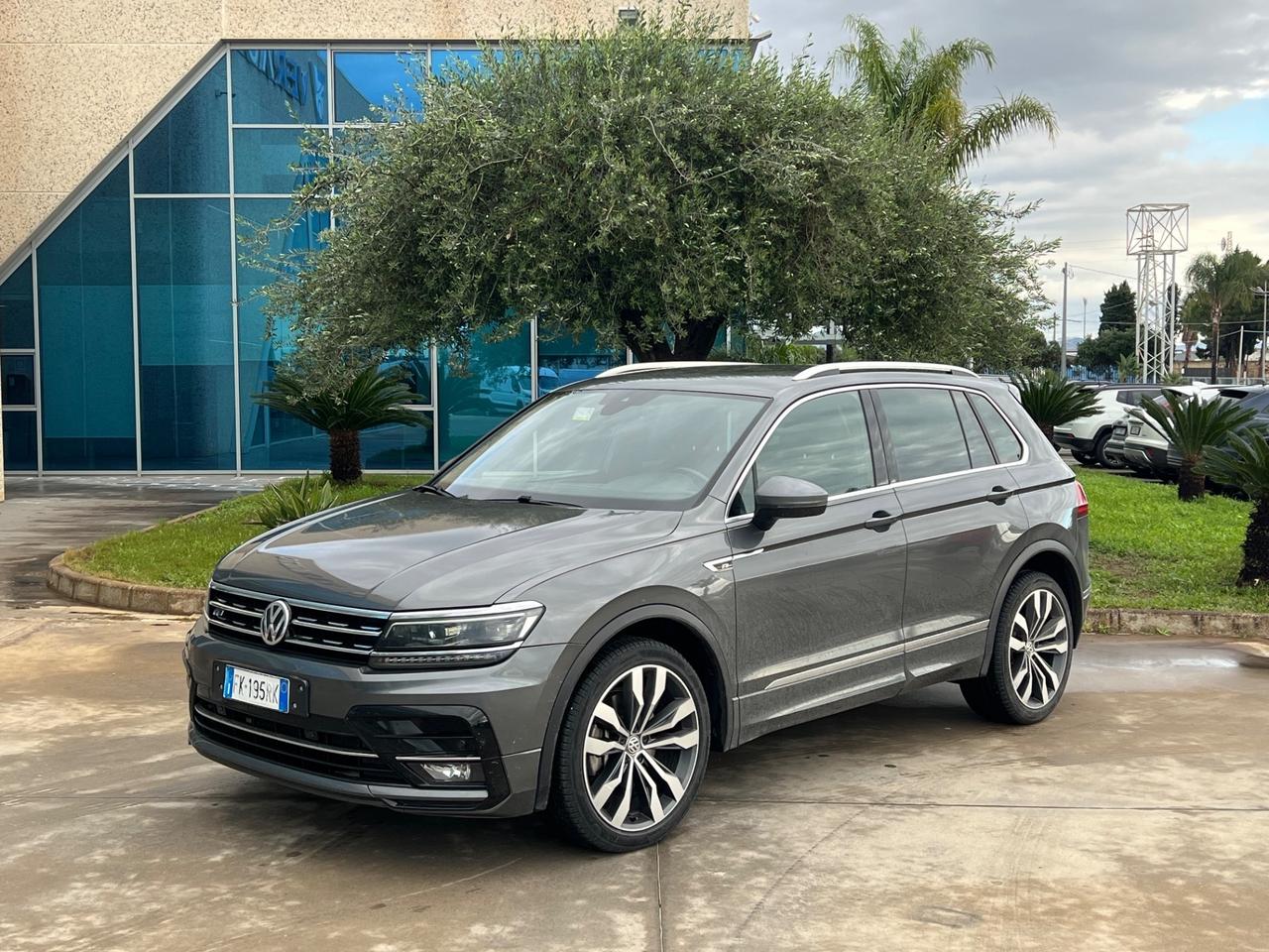 Volkswagen Tiguan 2.0 BiTDI SCR DSG 4MOTION Advanced R-Line BMT
