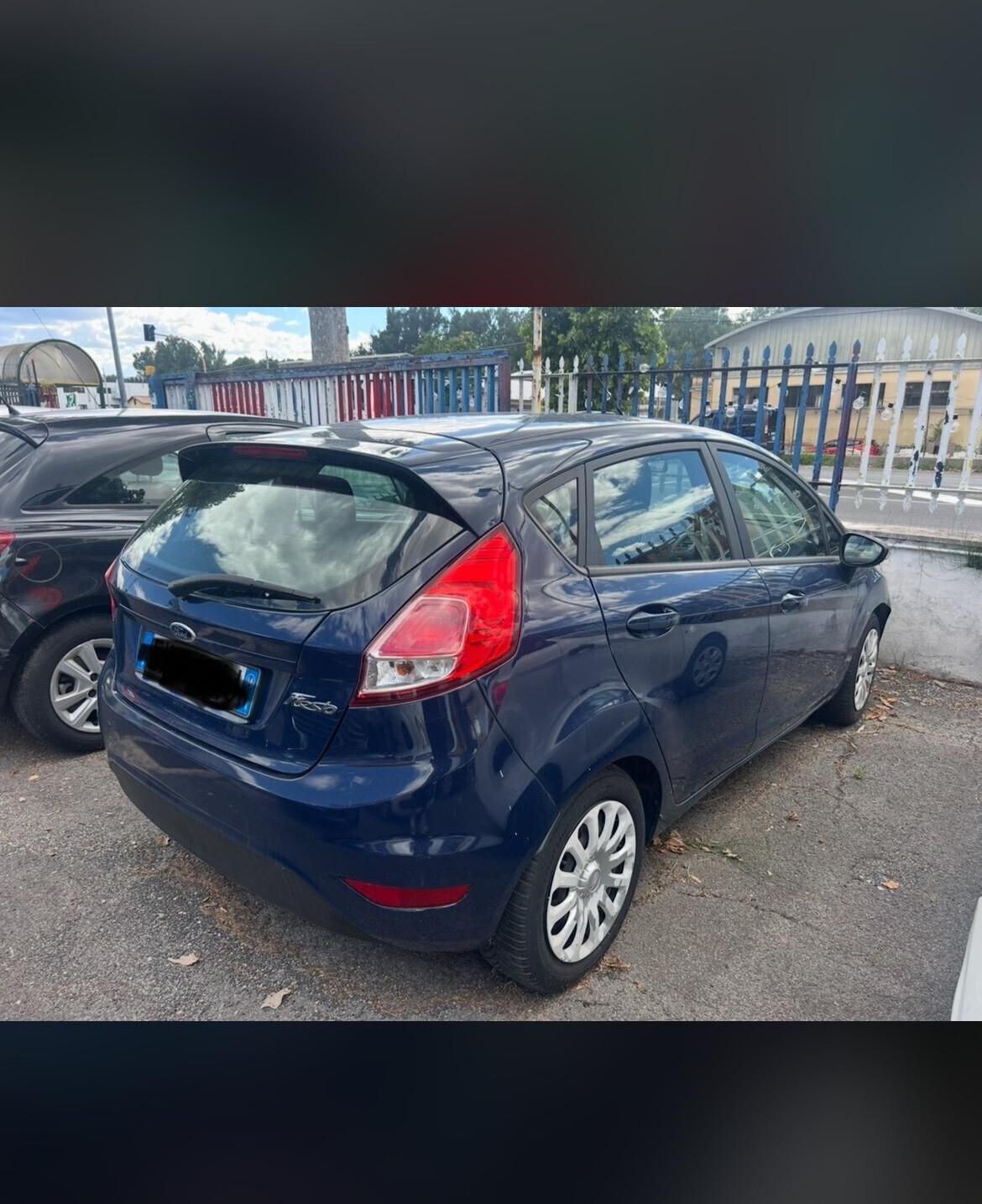 Ford Fiesta 1.5 TDCi 75CV 5 porte Titanium