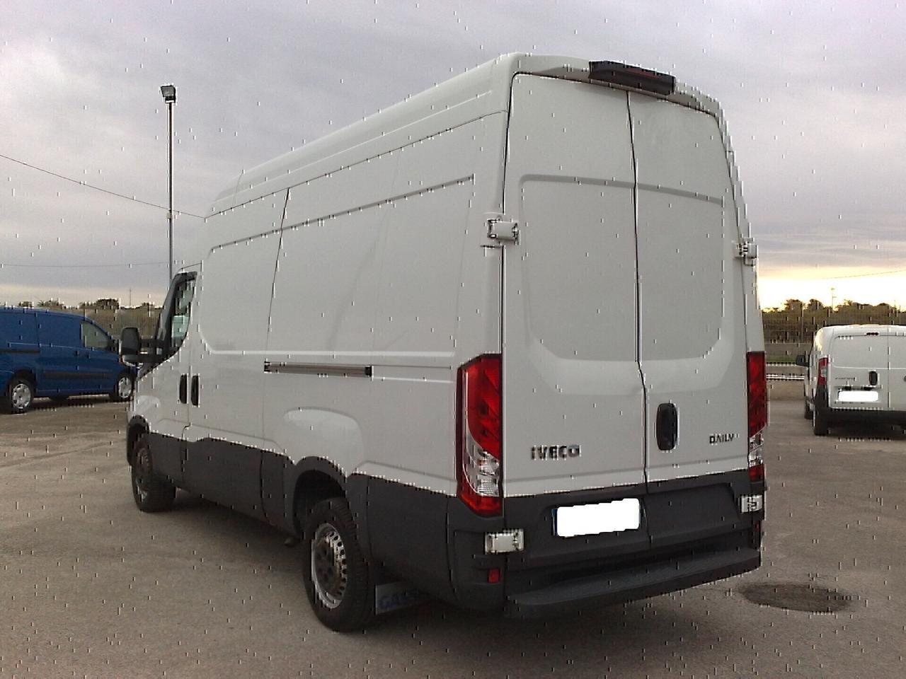 Iveco Daily 35s14 Furgone di serie - 2017