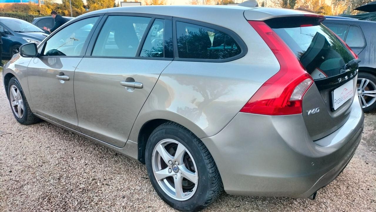 Volvo V60 D4 1600 D **PREZZO REALE **