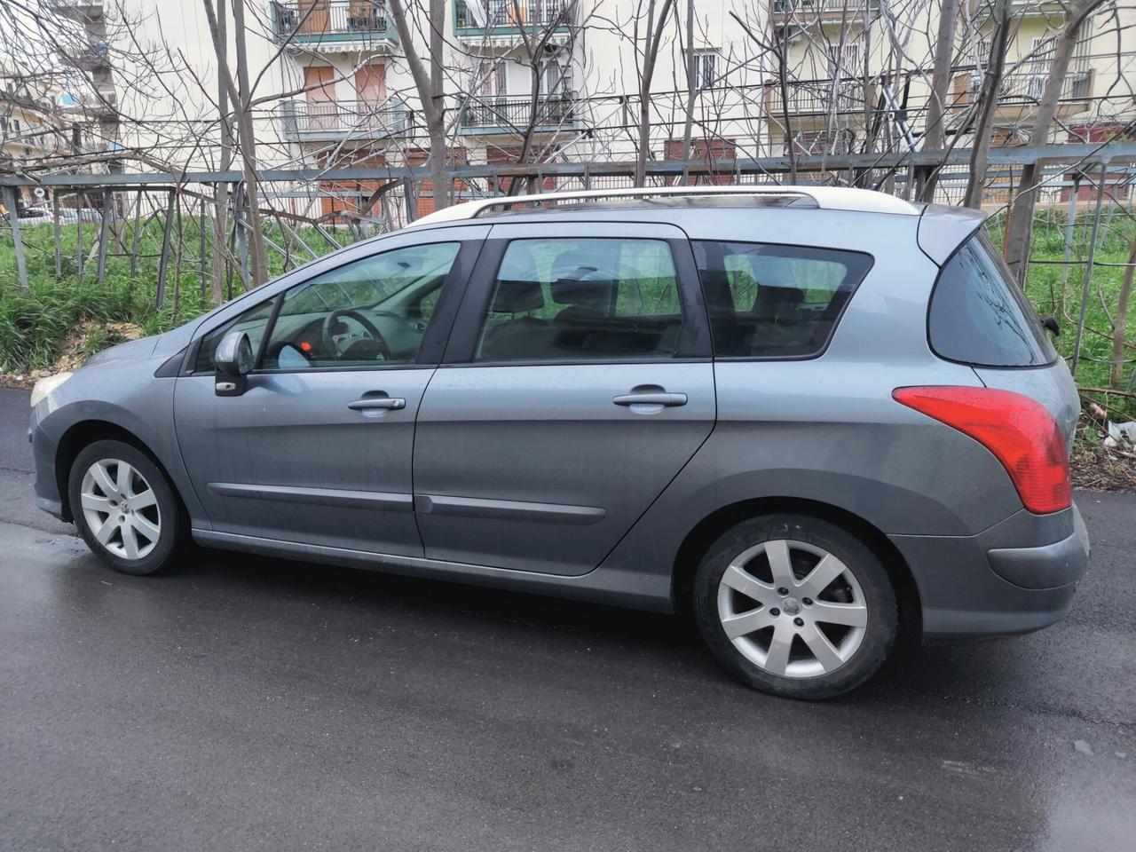 Peugeot 308 1.6 HDi 110CV SW Ciel Premium