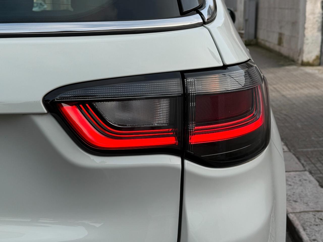 Jeep Compass 1.6 MJT Limited NAVI CAMERA LED 2021