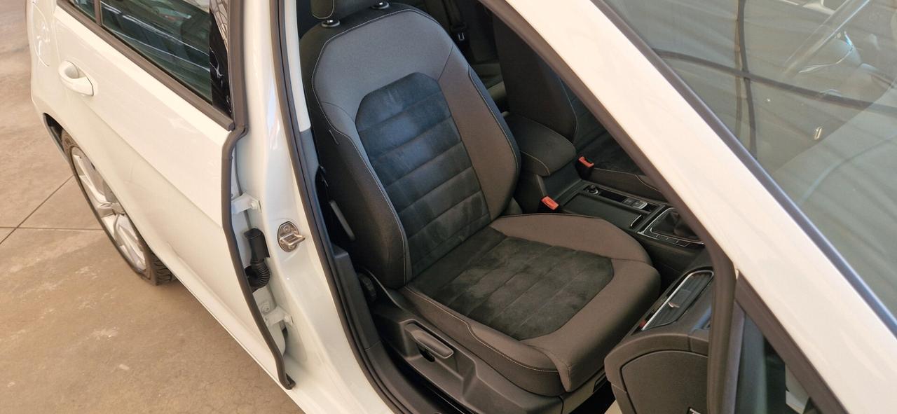 Volkswagen Golf 7 1.6 TDi 110cv 4MOTION Executive
