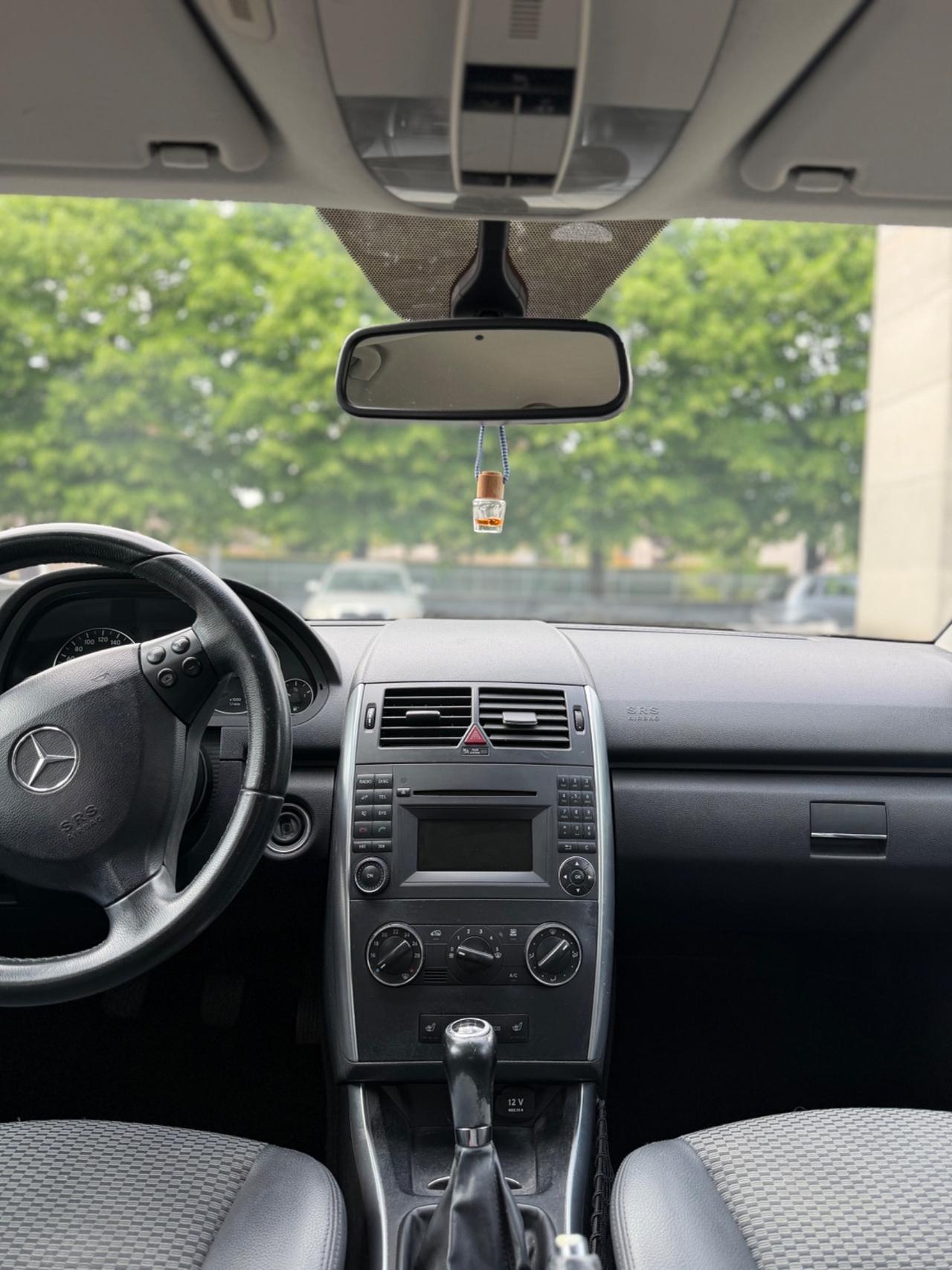 Mercedes-benz A 160 BlueEFFICIENCY Special Edition Sport
