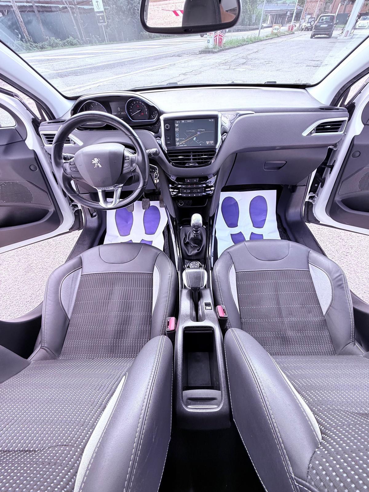 Peugeot 2008 BlueHDi 120 S&S Ok neopatentati