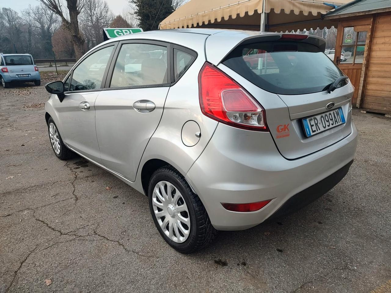 Ford Fiesta 1.4 5 porte Bz.- GPL Titanium, OK NEOPATENTATI, GARANZIA L.12 MESI