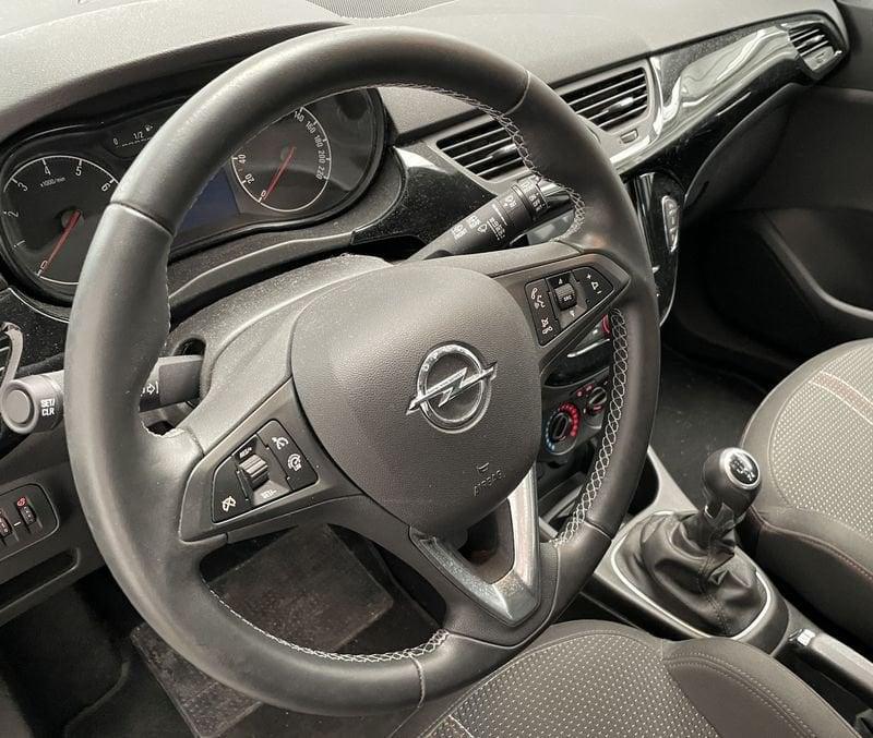 Opel Corsa 1.4 90CV GPL Tech 5 porte Black Edition
