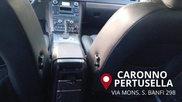 VOLVO XC90 D5 AWD Geartronic Executive 7 posti/gancio traino