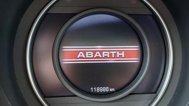 ABARTH 695 1.4 Turbo T-Jet XSR Yamaha Limited Edition