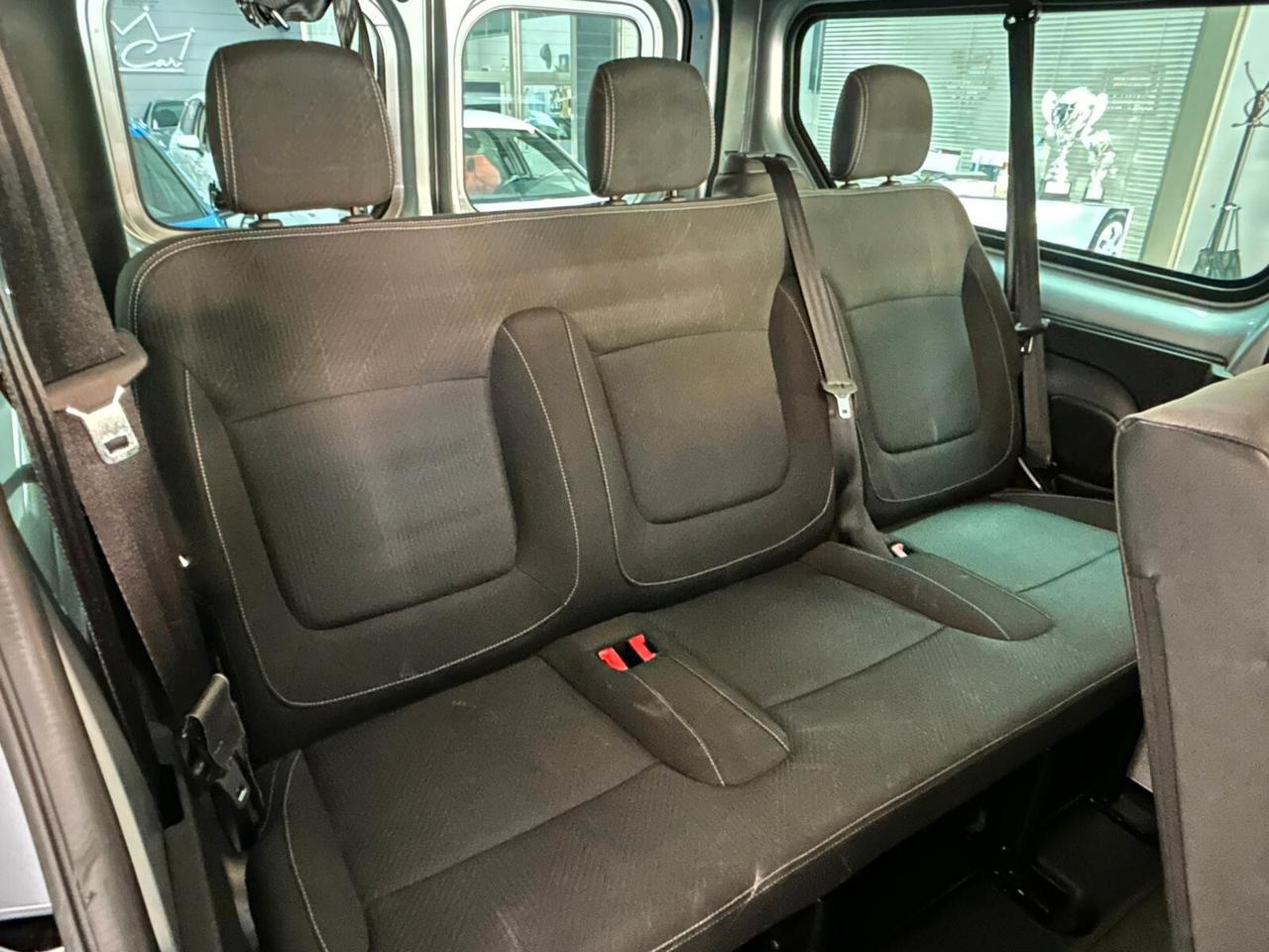 Renault Trafic BluedCi 150CV PL 9 POSTI