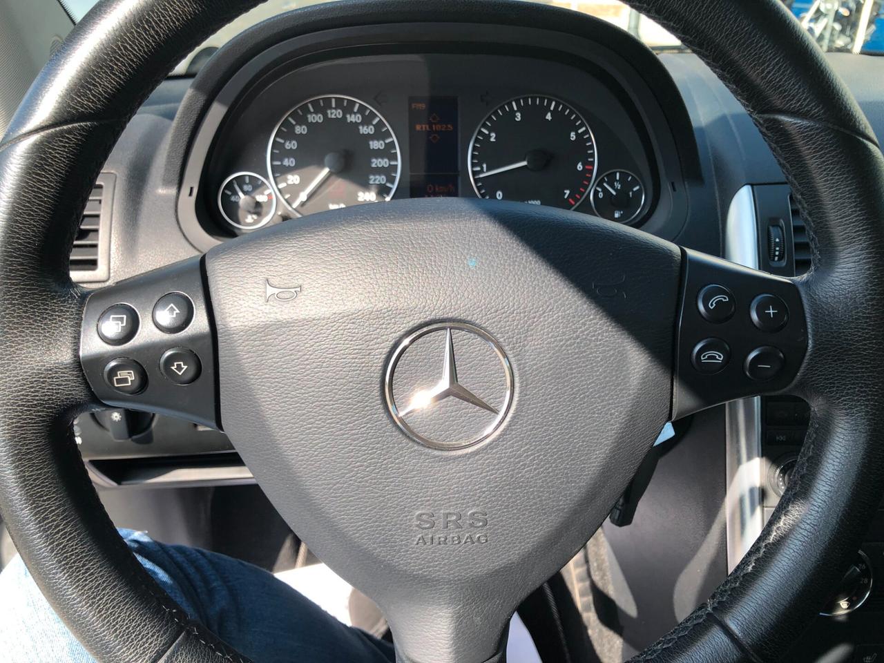 Mercedes-benz A 160 A 160 BlueEFFICIENCY