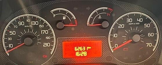 FIAT QUBO serie2 POSTI 5 METANO NATURAL POWER 1.4 CV 77 Km 62.631 garanzia 12 mesi