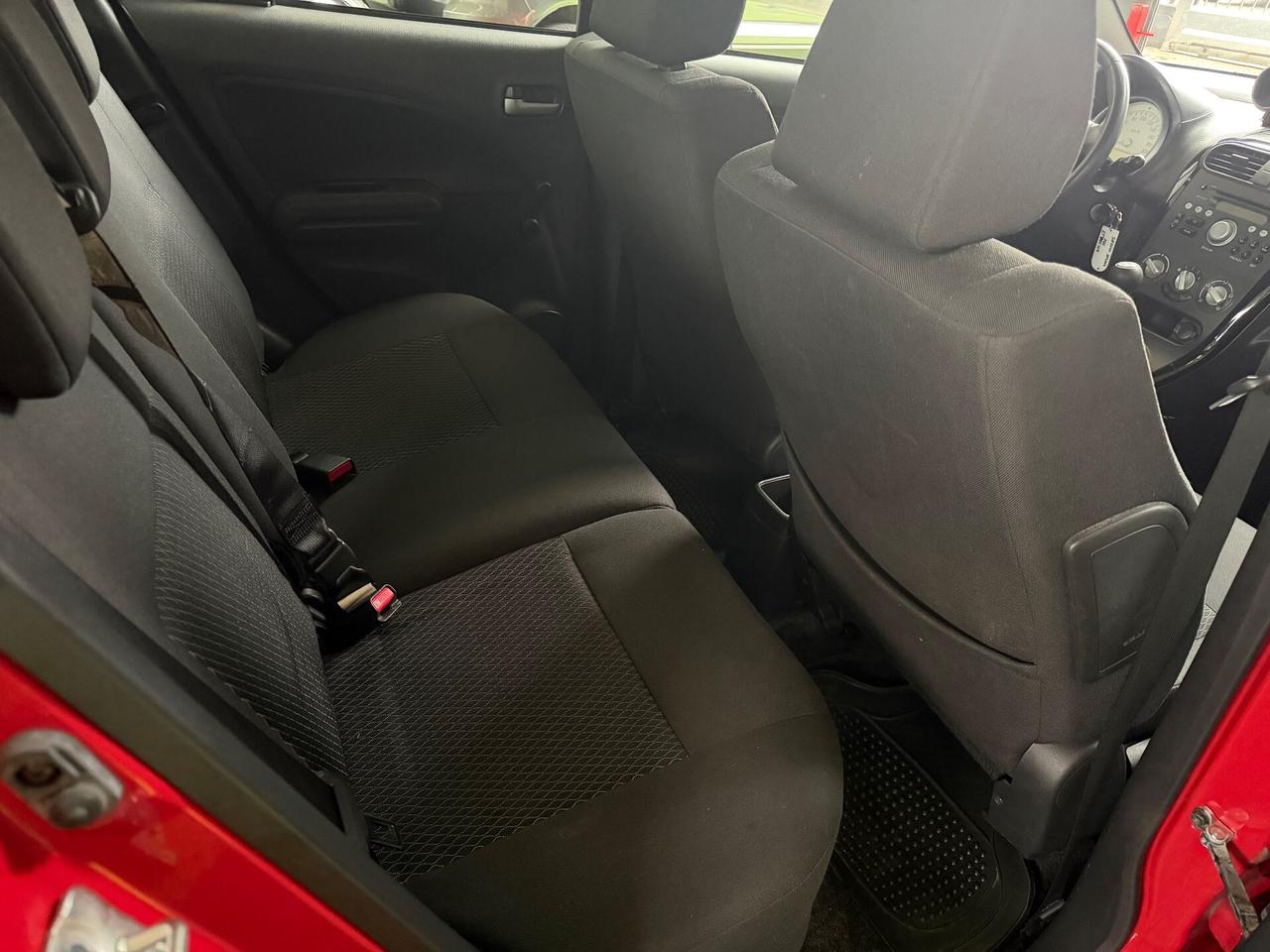 Suzuki Splash 1.0 GL Style 68cv NEOPATENTATI 2013