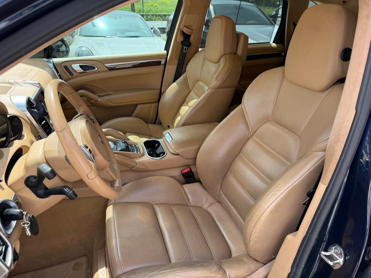 Porsche Cayenne 3.0 S Hybrid