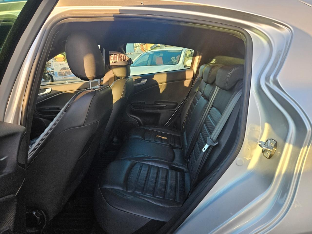 Alfa Romeo Giulietta 2.0 JTDm 170 CV TCT Veloce Carbon Edition