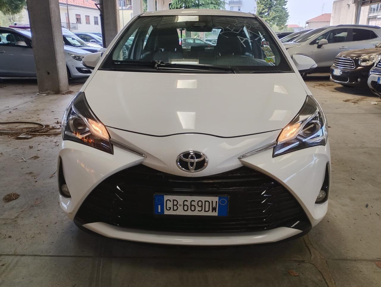 Toyota Yaris 1.0 72 CV 5 porte Active - Nessun vincolo -