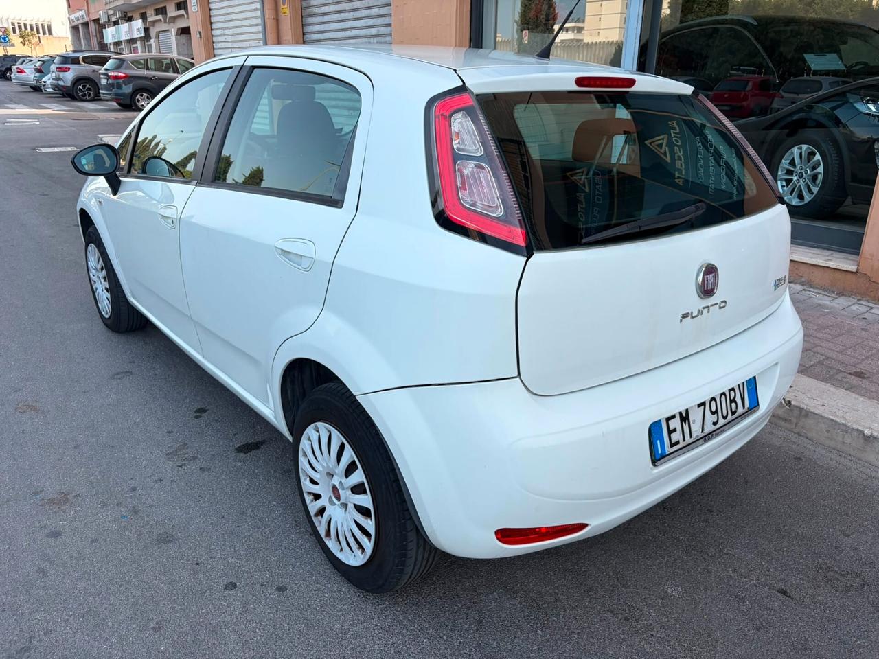 Fiat Punto Evo 1.4 5 porte Blue&Me Natural Power