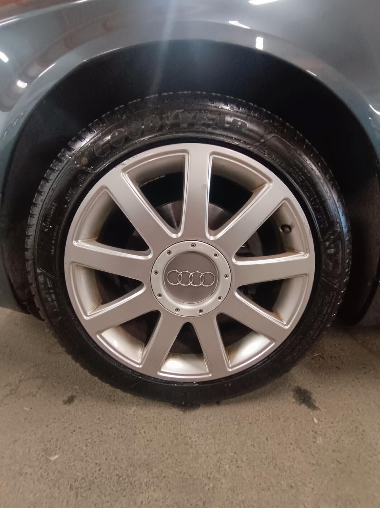 Audi A4 Avant 2.0 TDI S-LINE 140 PS/cv