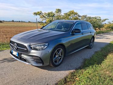 Mercedes-benz E 300 de AMG S.W. Auto EQ-Power Premium