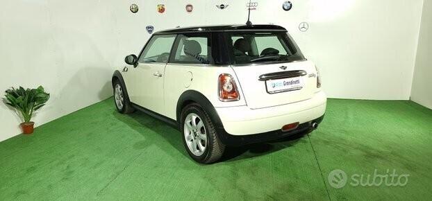 Mini cooper 1.6 109 cv ann0 2009 automatico