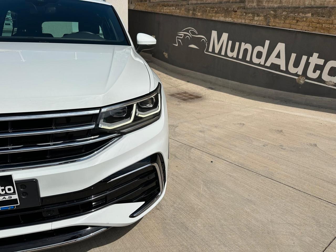 Volkswagen Tiguan 2.0 TDI 150 CV SCR DSG 4MOTION R-Line