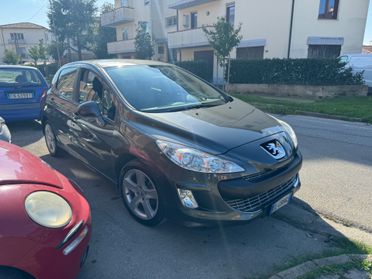 Peugeot 308 1.6 HDi 110CV 5p.