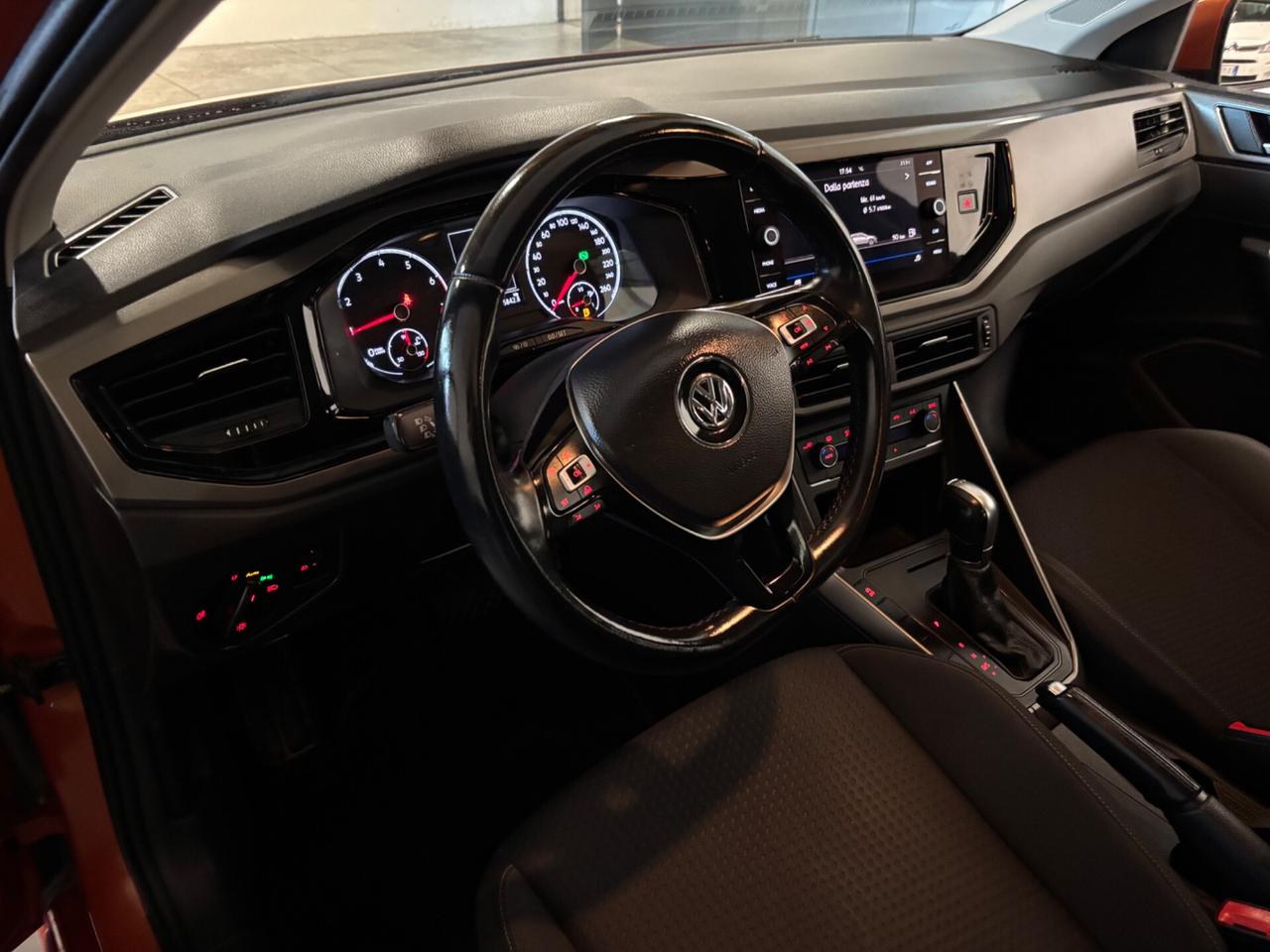 Volkswagen Polo 1.0 BENZ/AUTOMAT |OK NEOPATENTATI|