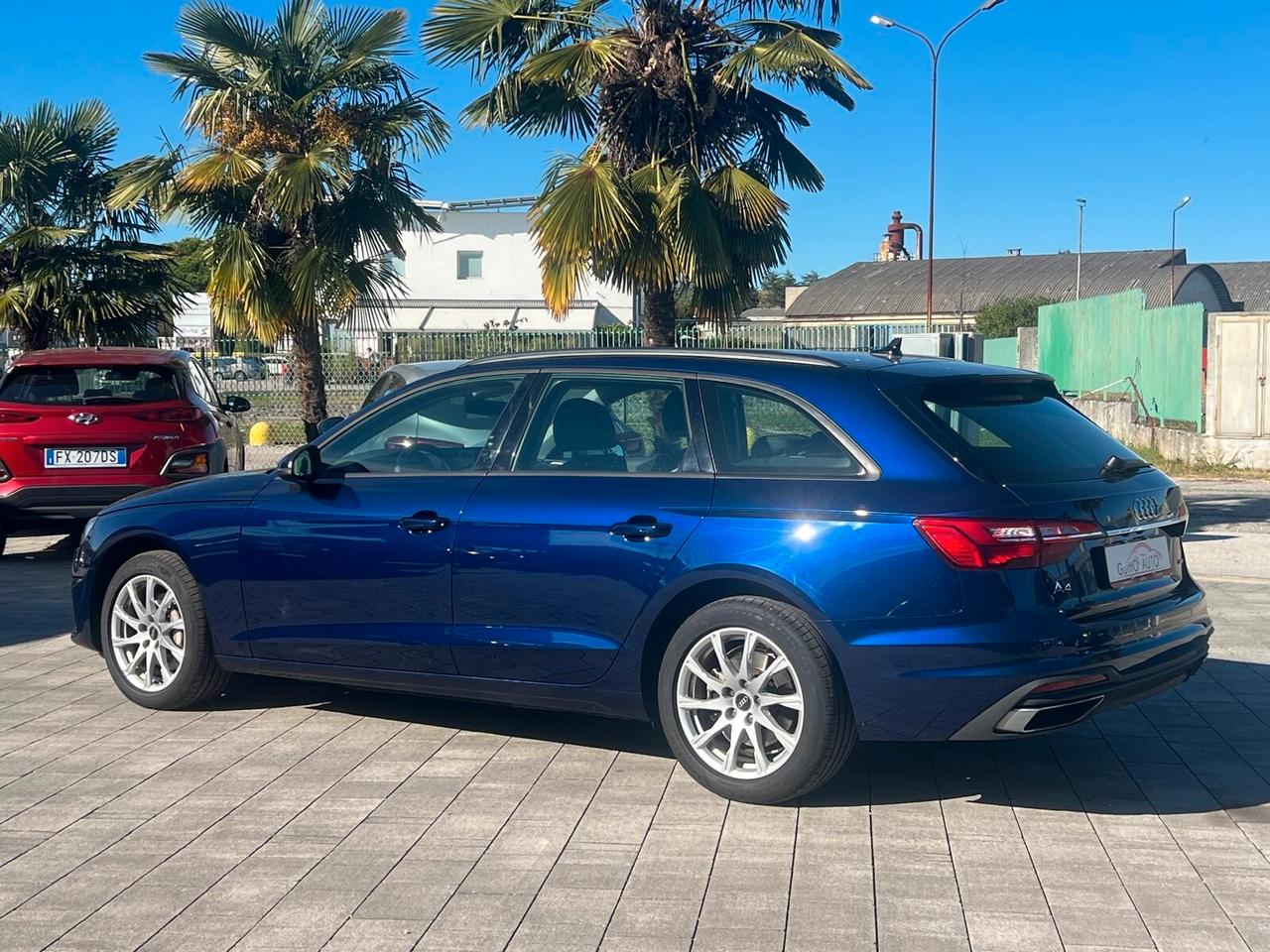 Audi A4 Avant 40 TDI quattro S tronic Business Advanced