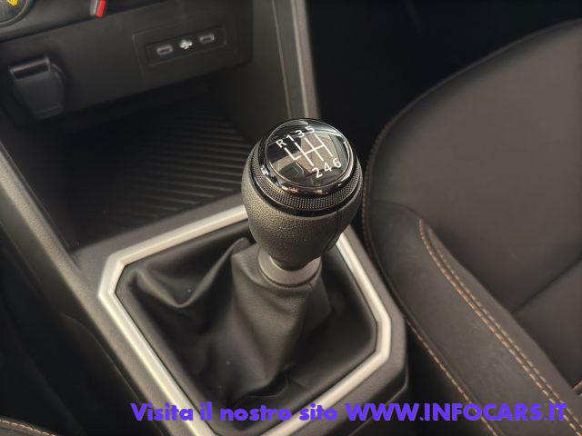 DACIA Sandero Stepway Eco-G 120 CV Expression - KM ZERO
