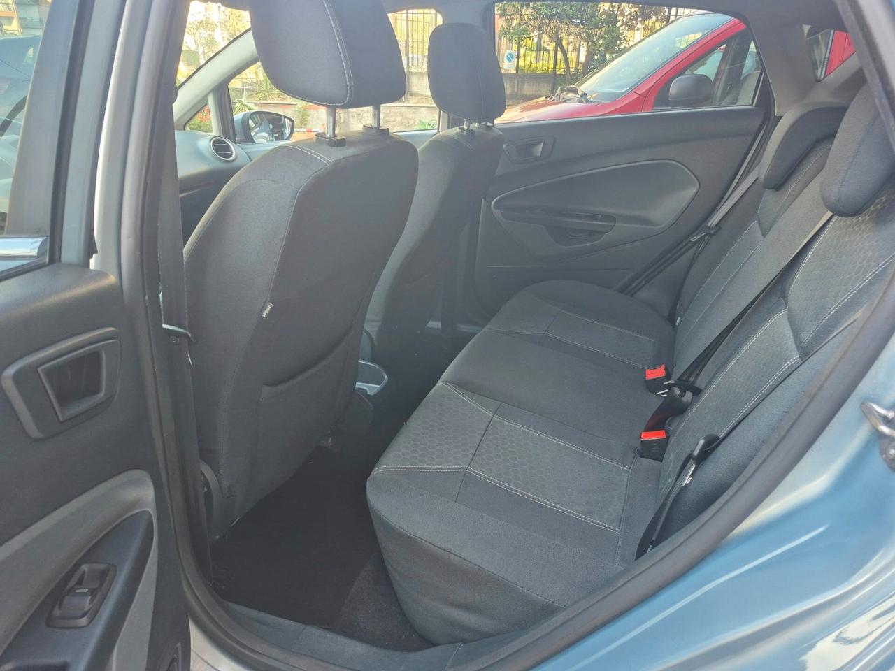 Ford Fiesta 1.4 TDCi 5p. Titanium