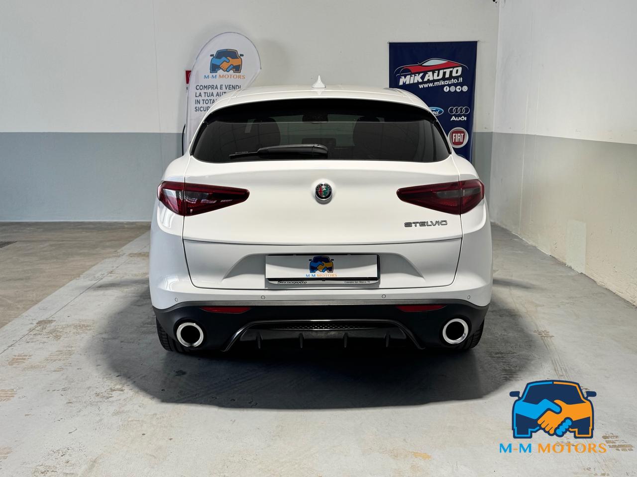 Alfa Romeo Stelvio 2.2 t Sport Tech rwd 160cv auto TAGLIANDI UFF