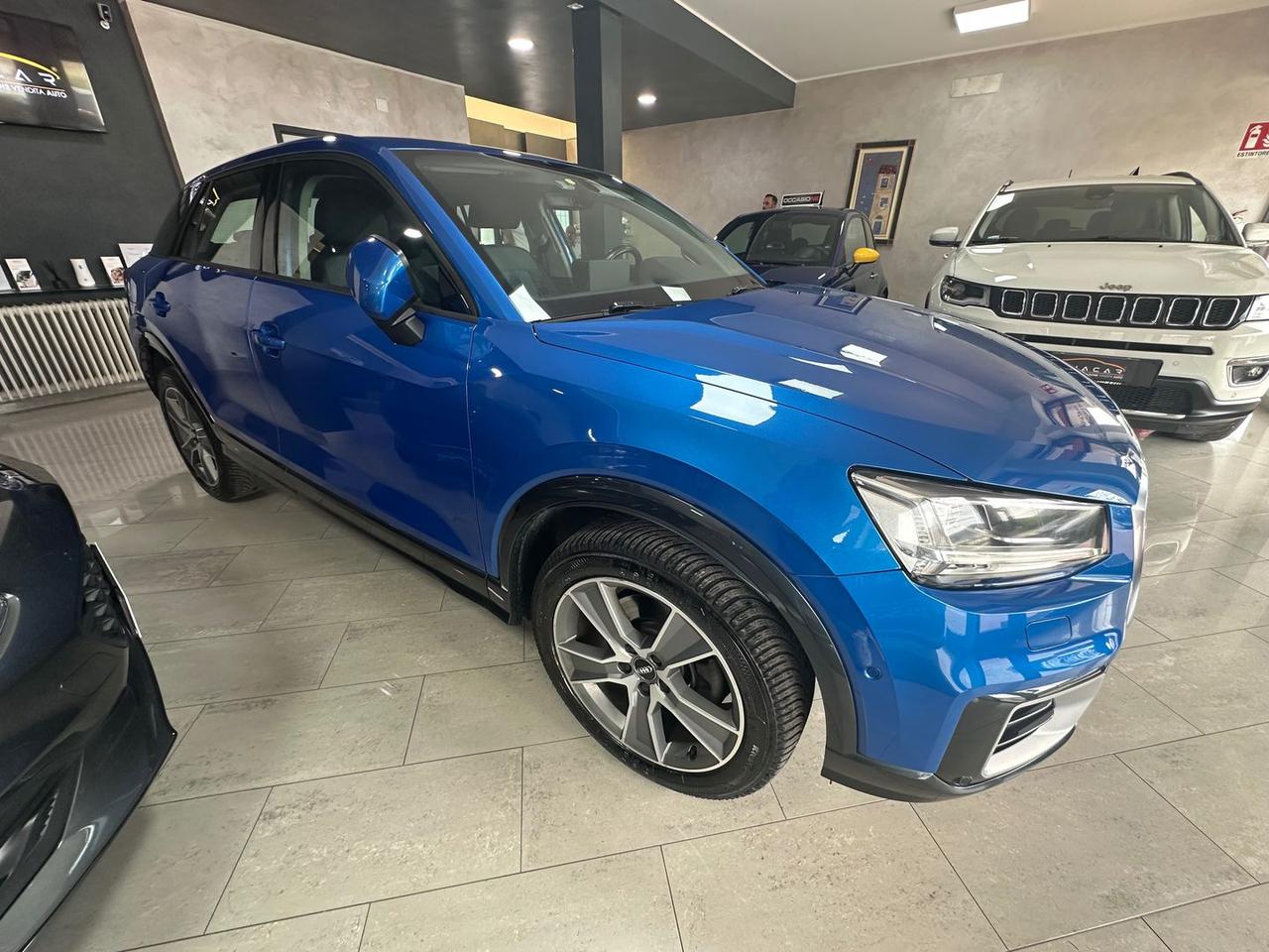 Audi Q2 Design 2.0 40 TDI QUATTRO #5863