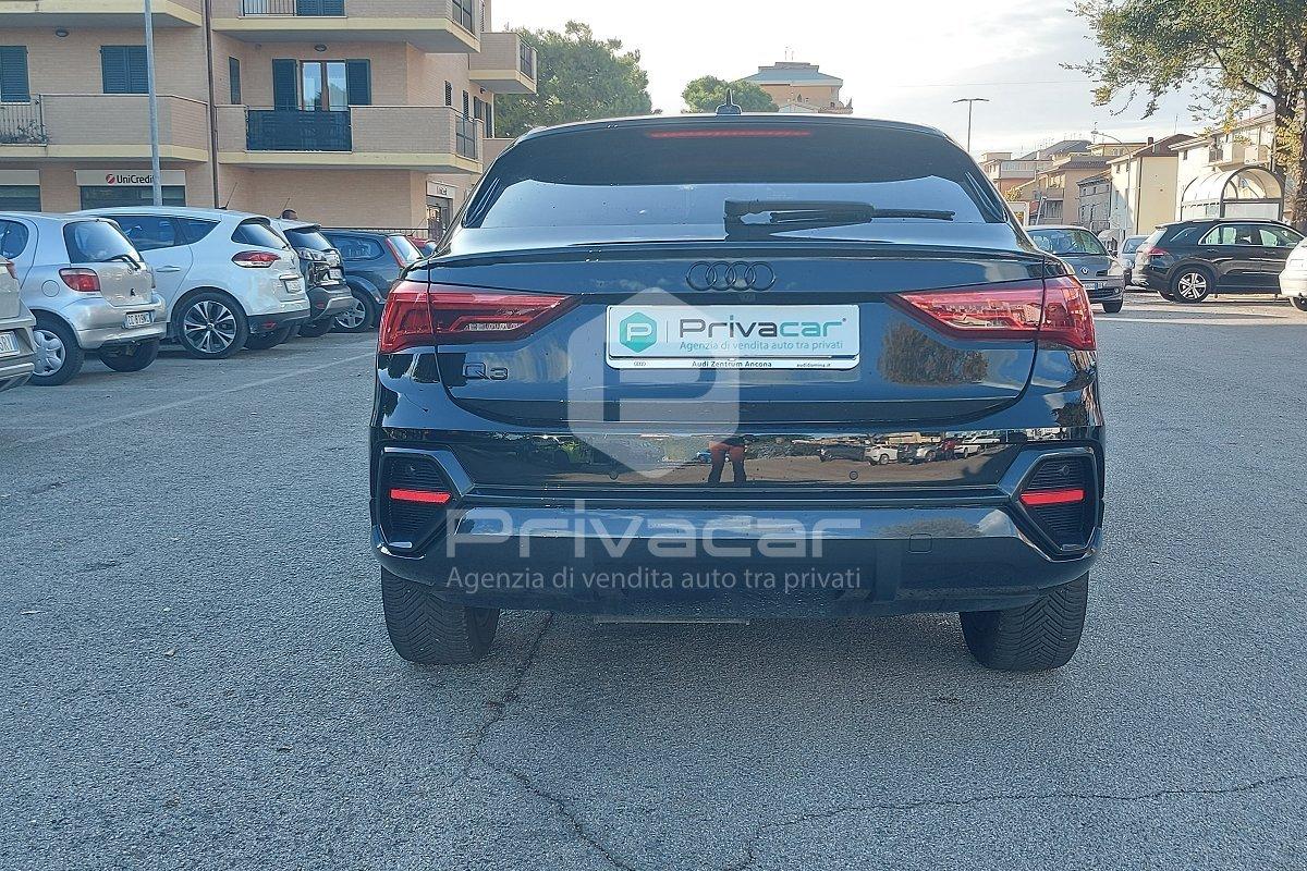 AUDI Q3 SPB 35 TDI S tronic Business Plus