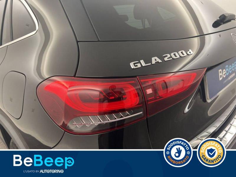 Mercedes-Benz GLA 200 D PREMIUM AUTO